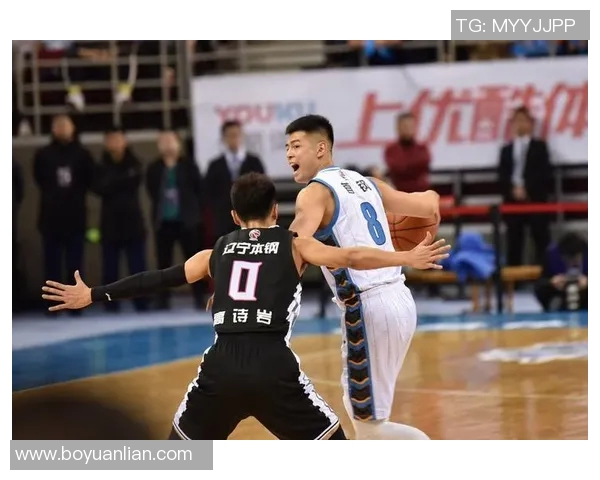 方硕的篮球之路:从青涩少年到CBA明星的成长历程与奋斗故事